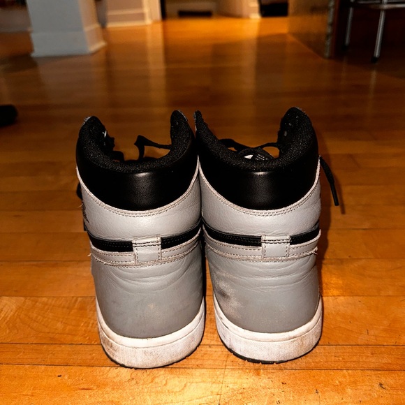 Size 13 Air Jordan 1 Retro High- Shadow Grey - Picture 3 of 3